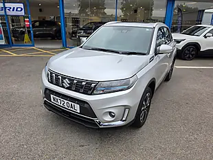 Used 2022 Suzuki Vitara SZ5 Silver - Interior and Exterior details 4