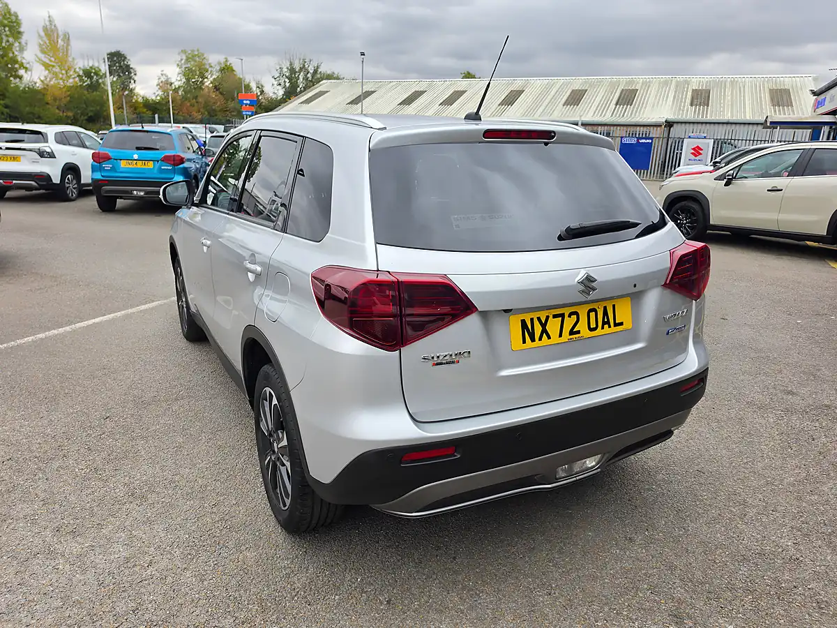 Used 2022 Suzuki Vitara SZ5 Silver - Interior and Exterior details 8