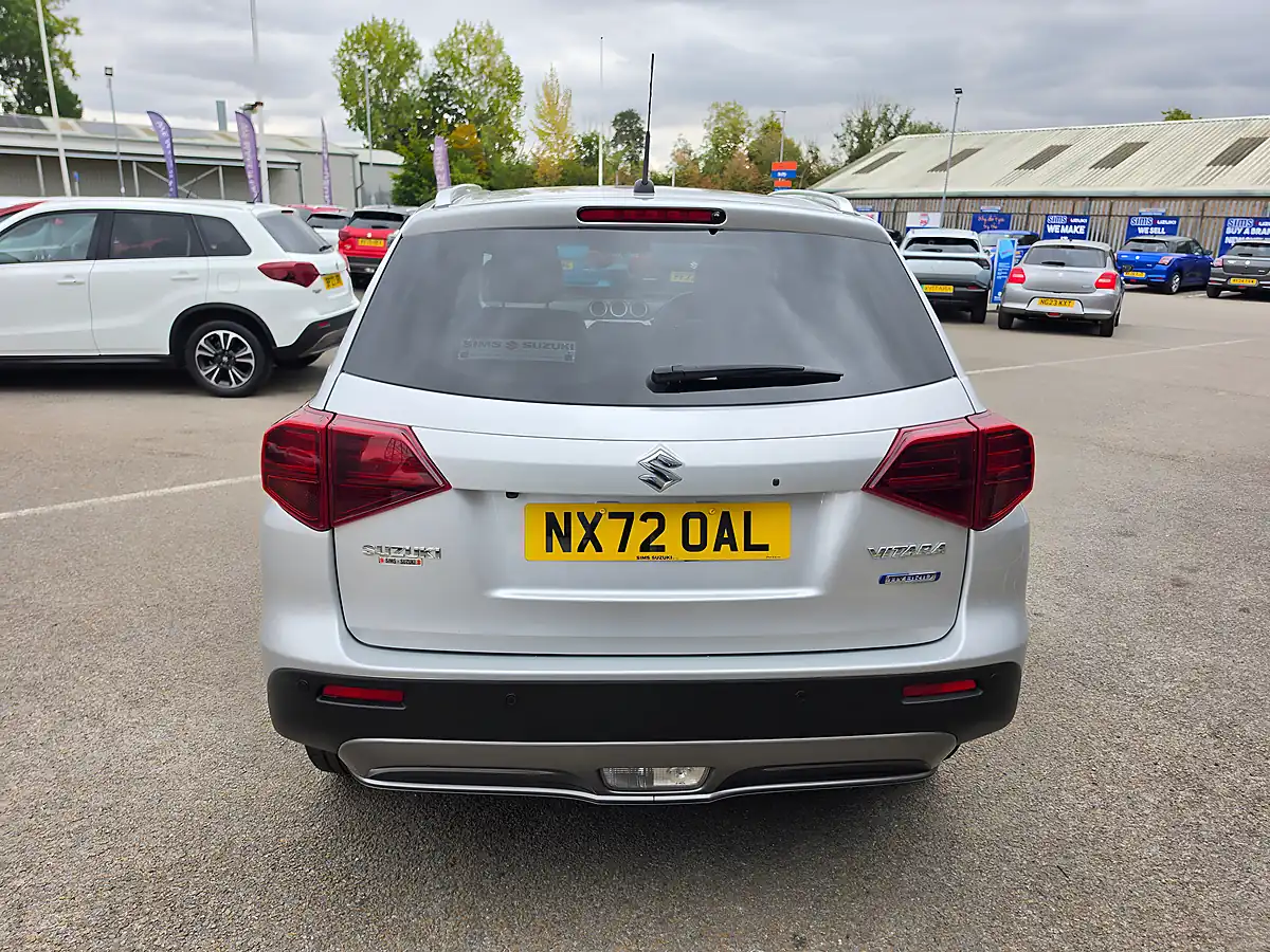 Used 2022 Suzuki Vitara SZ5 Silver - Interior and Exterior details 9