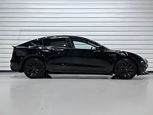Used 2022 Tesla Model 3 Long Range Black - Interior and Exterior details 13