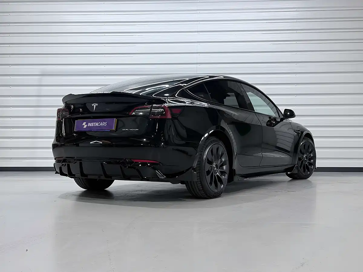 Used 2022 Tesla Model 3 Long Range Black - Interior and Exterior details 2