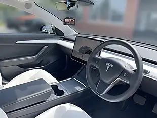 Used 2022 Tesla Model 3 Long Range Black - Interior and Exterior details 10