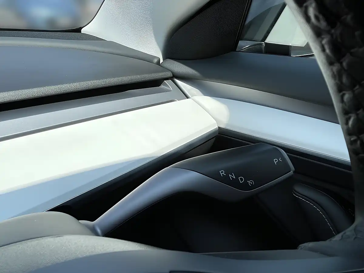 Used 2022 Tesla Model 3 Long Range Black - Interior and Exterior details 16