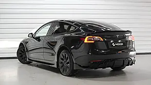 Used 2022 Tesla Model 3 Long Range Black - Interior and Exterior details 5