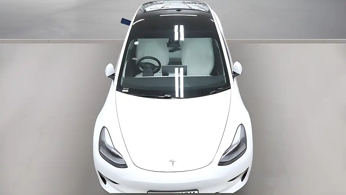 Used 2022 Tesla Model 3 Long Range White - Interior and Exterior details 13