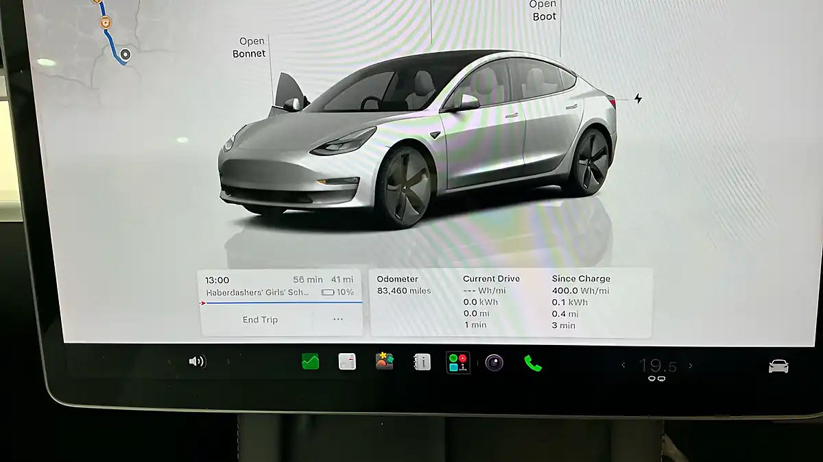 Used 2022 Tesla Model 3 Long Range White - Interior and Exterior details 17