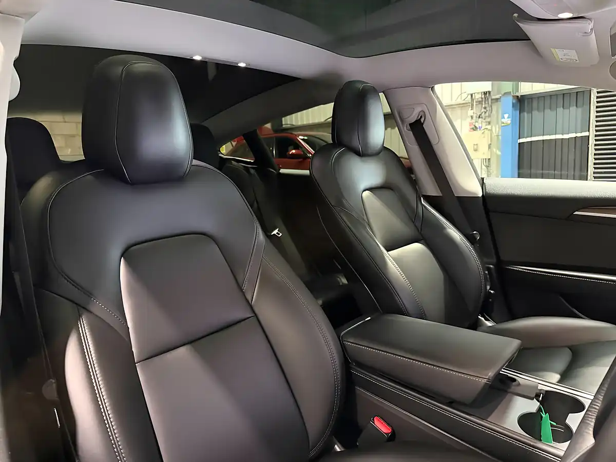 Used 2022 Tesla Model 3 Performance Black - Interior and Exterior details 13