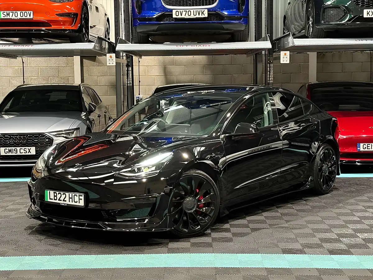 Used 2022 Tesla Model 3 Performance Black - Interior and Exterior details 6