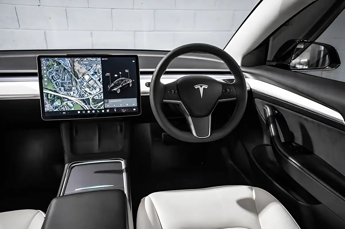 Used 2022 Tesla Model 3 Performance Black - Interior and Exterior details 15