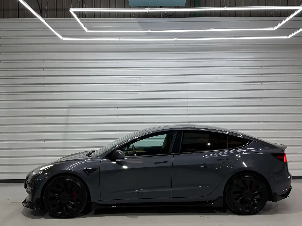 Used 2022 Tesla Model 3 Performance Grey - Interior and Exterior details 2