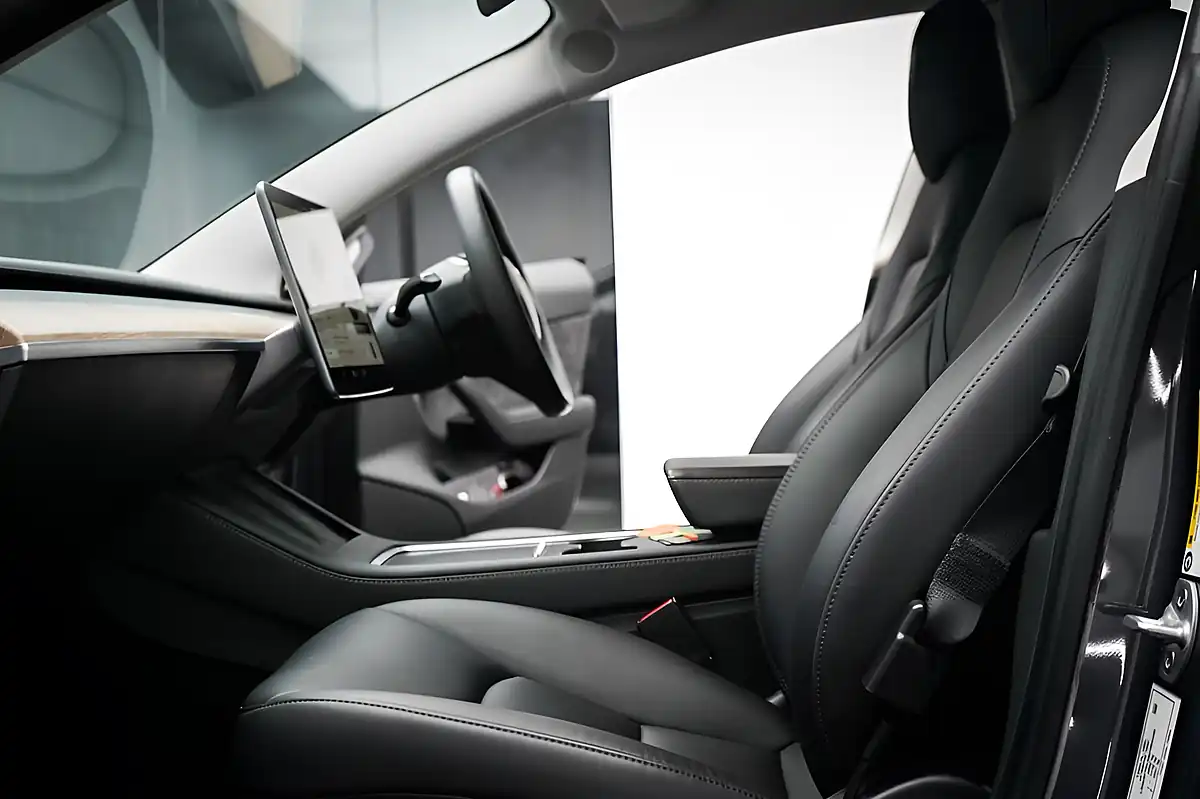 Used 2022 Tesla Model 3 Performance Grey - Interior and Exterior details 16