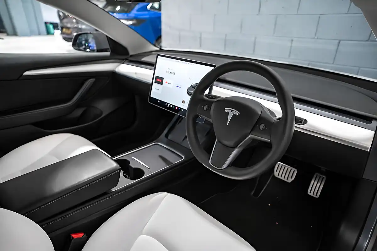 Used 2022 Tesla Model 3 Performance Grey - Interior and Exterior details 9