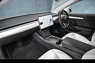 Used 2022 Tesla Model 3 Performance White - Interior and Exterior details 12