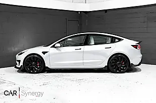 Used 2022 Tesla Model 3 Performance White - Interior and Exterior details 4