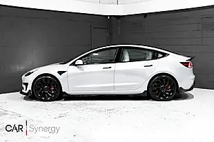 Used 2022 Tesla Model 3 Performance White - Interior and Exterior details 4