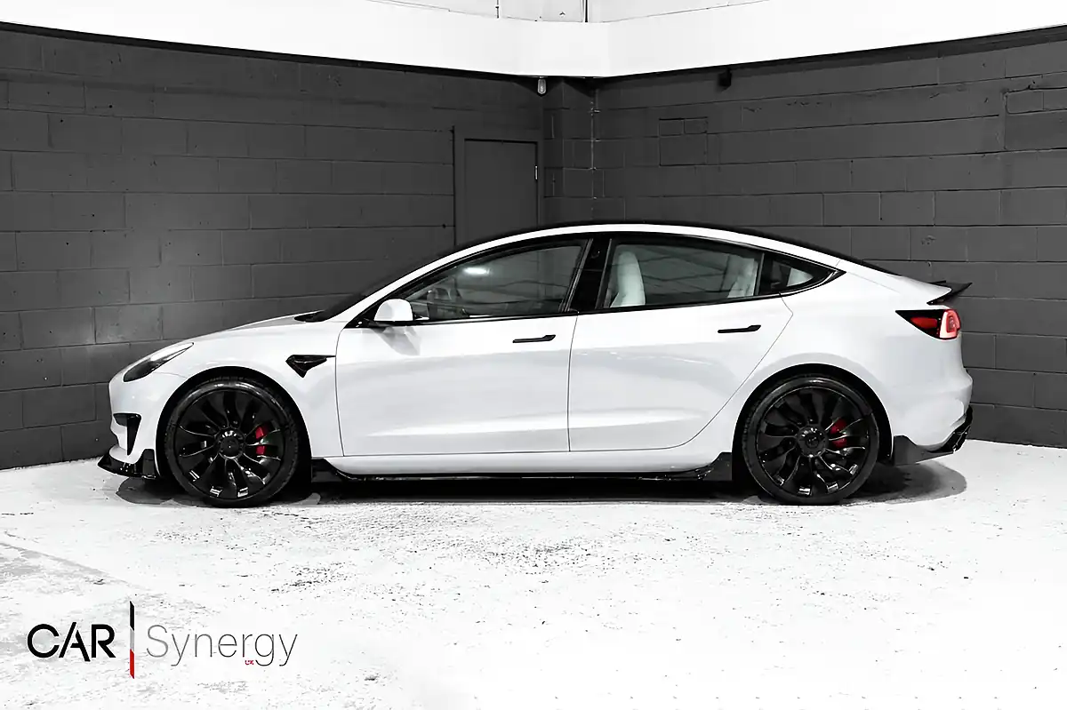 Used 2022 Tesla Model 3 Performance White - Interior and Exterior details 4