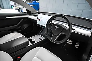 Used 2022 Tesla Model 3 Performance White - Interior and Exterior details 9