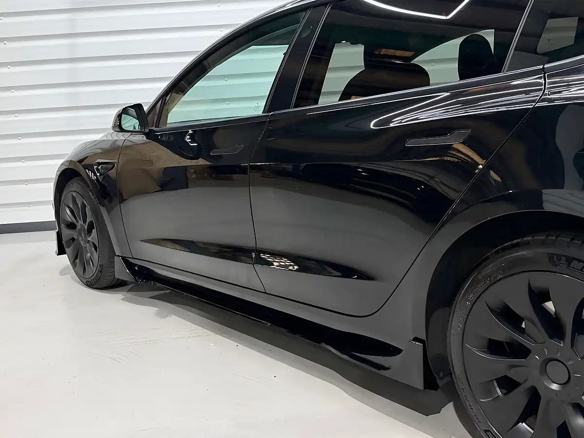 Used 2022 Tesla Model 3 Standard Range + Black - Interior and Exterior details 12