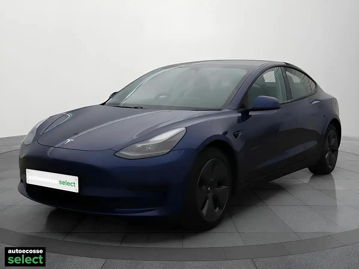 Used 2022 Tesla Model 3 Standard Range Plus Blue - Interior and Exterior details 2