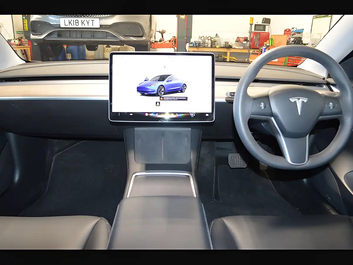 Used 2022 Tesla Model 3 Standard Range Plus Blue - Interior and Exterior details 16