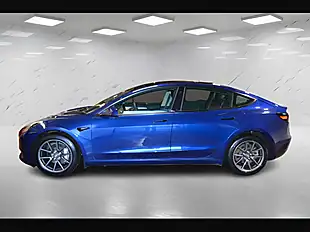 Used 2022 Tesla Model 3 Standard Range Plus Blue - Interior and Exterior details 5