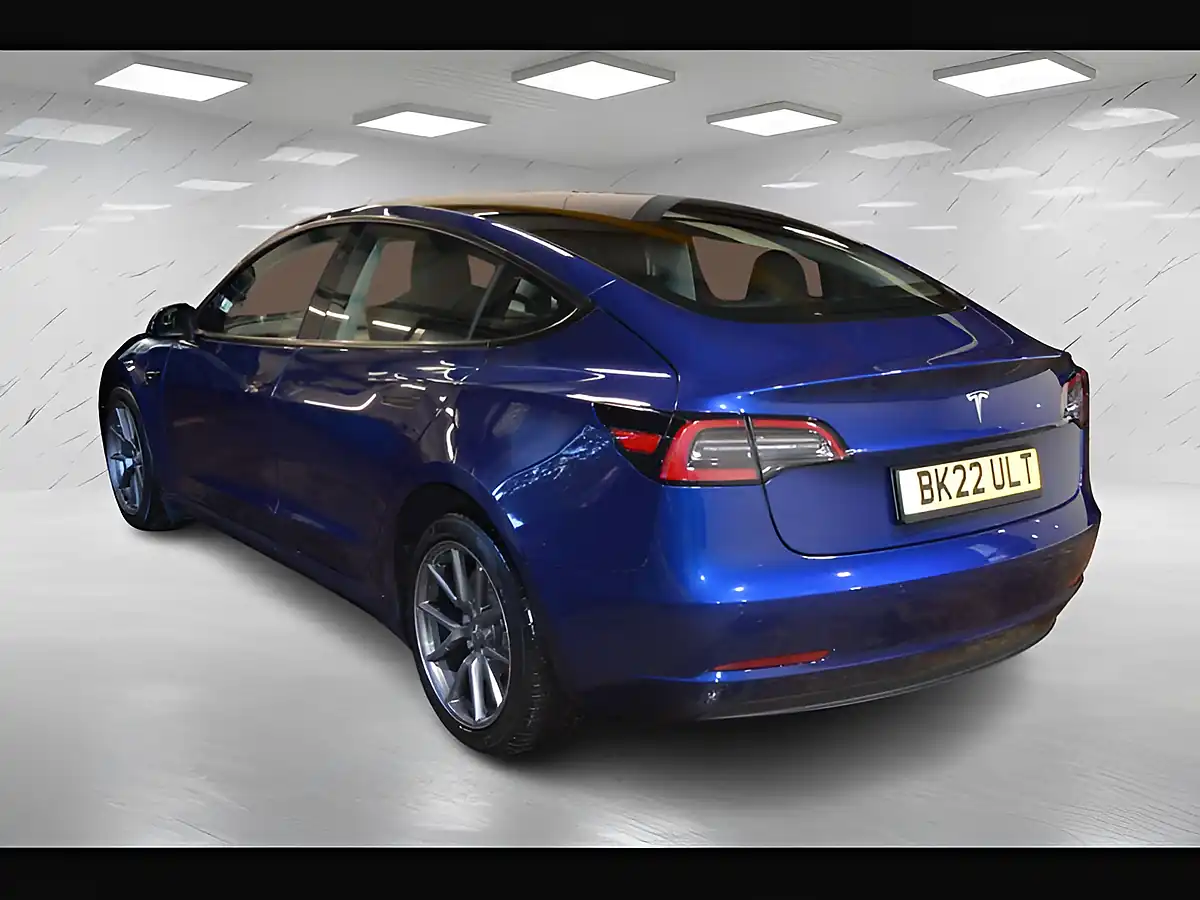 Used 2022 Tesla Model 3 Standard Range Plus Blue - Interior and Exterior details 6