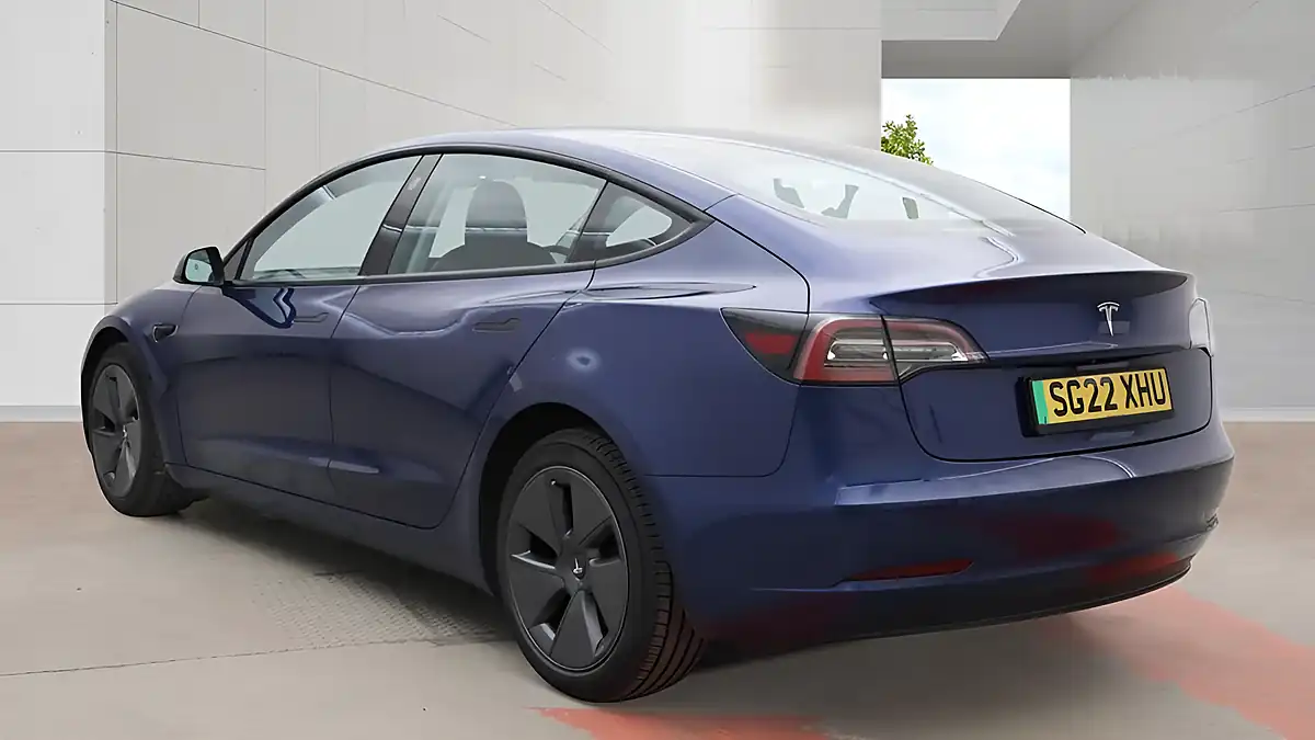 Used 2022 Tesla Model 3 Standard Range Plus Blue - Interior and Exterior details 6