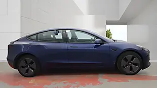 Used 2022 Tesla Model 3 Standard Range Plus Blue - Interior and Exterior details 8
