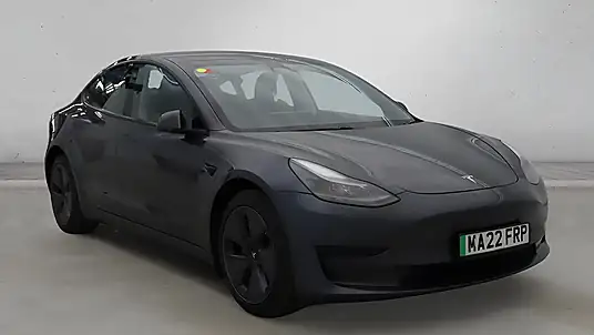 2022 Tesla Model 3 Standard Range Plus