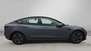 Used 2022 Tesla Model 3 Standard Range Plus Grey - Interior and Exterior details 5