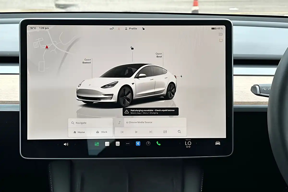 Used 2022 Tesla Model 3 Standard Range Plus Multi Coat Pearlescent White - Interior and Exterior details 19