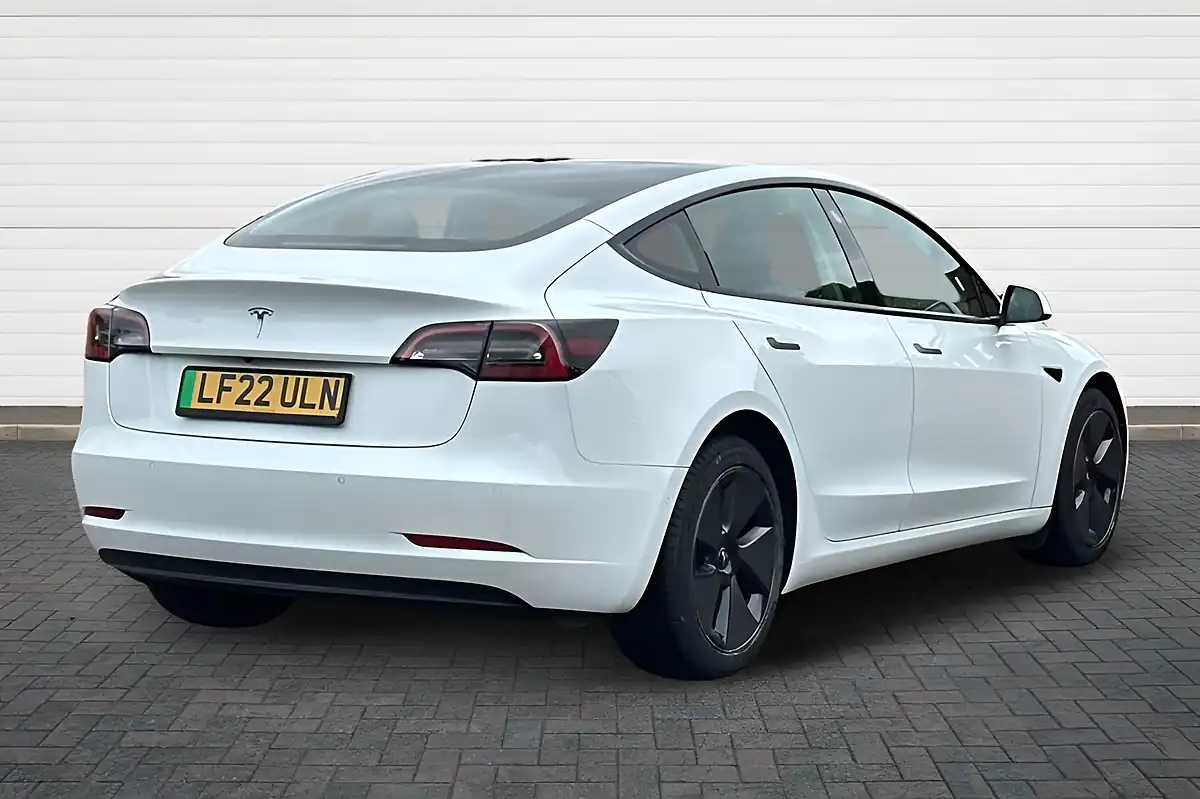Used 2022 Tesla Model 3 Standard Range Plus Multi Coat Pearlescent White - Interior and Exterior details 3
