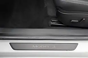 Used 2022 Tesla Model 3 Standard Range Plus White - Interior and Exterior details 14