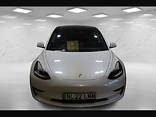 Used 2022 Tesla Model 3 Standard Range Plus White - Interior and Exterior details 2