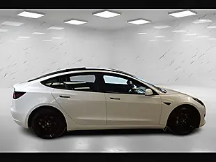 Used 2022 Tesla Model 3 Standard Range Plus White - Interior and Exterior details 5