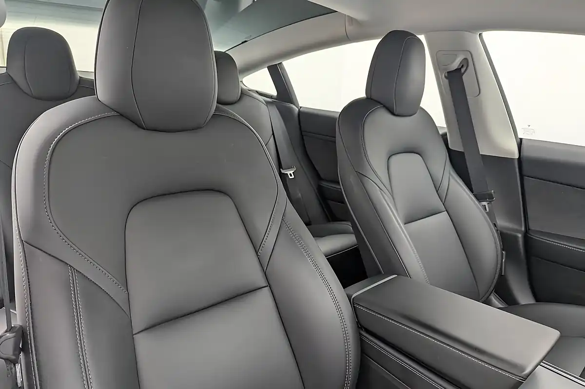 Used 2022 Tesla Model 3 White - Interior and Exterior details 12