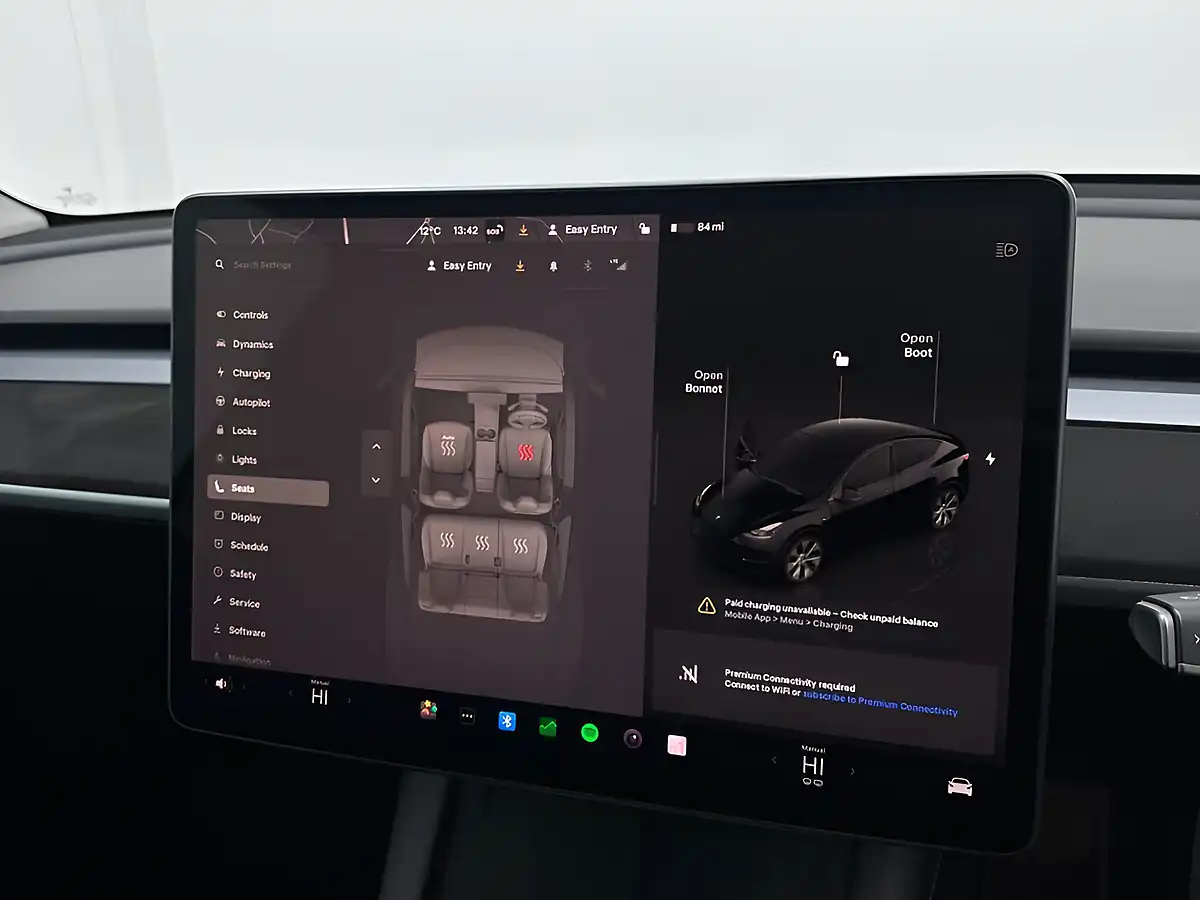 Used 2022 Tesla Model Y Black - Interior and Exterior details 16