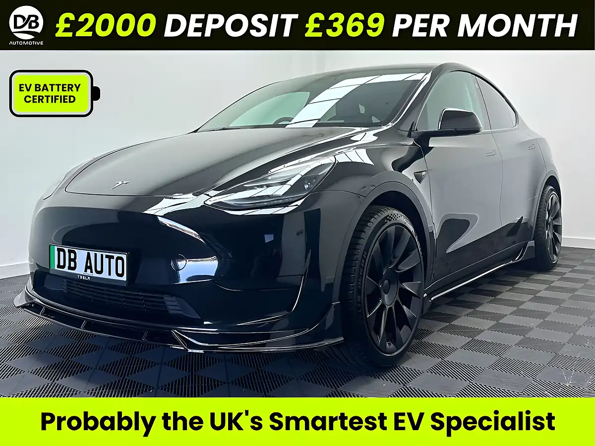 Used 2022 Tesla Model Y Long Range Black - Front View
