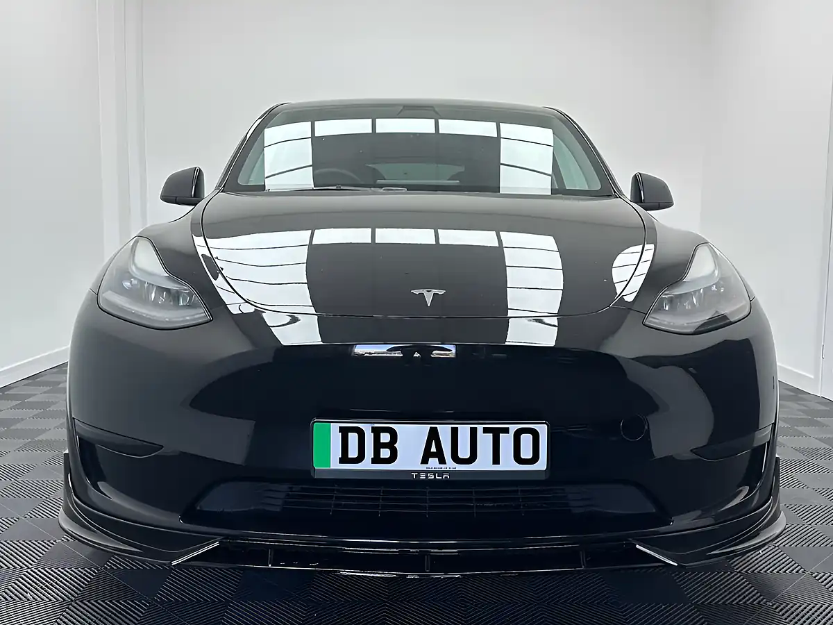 Used 2022 Tesla Model Y Long Range Black - Interior and Exterior details 13