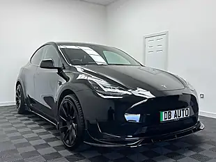 Used 2022 Tesla Model Y Long Range Black - Interior and Exterior details 6