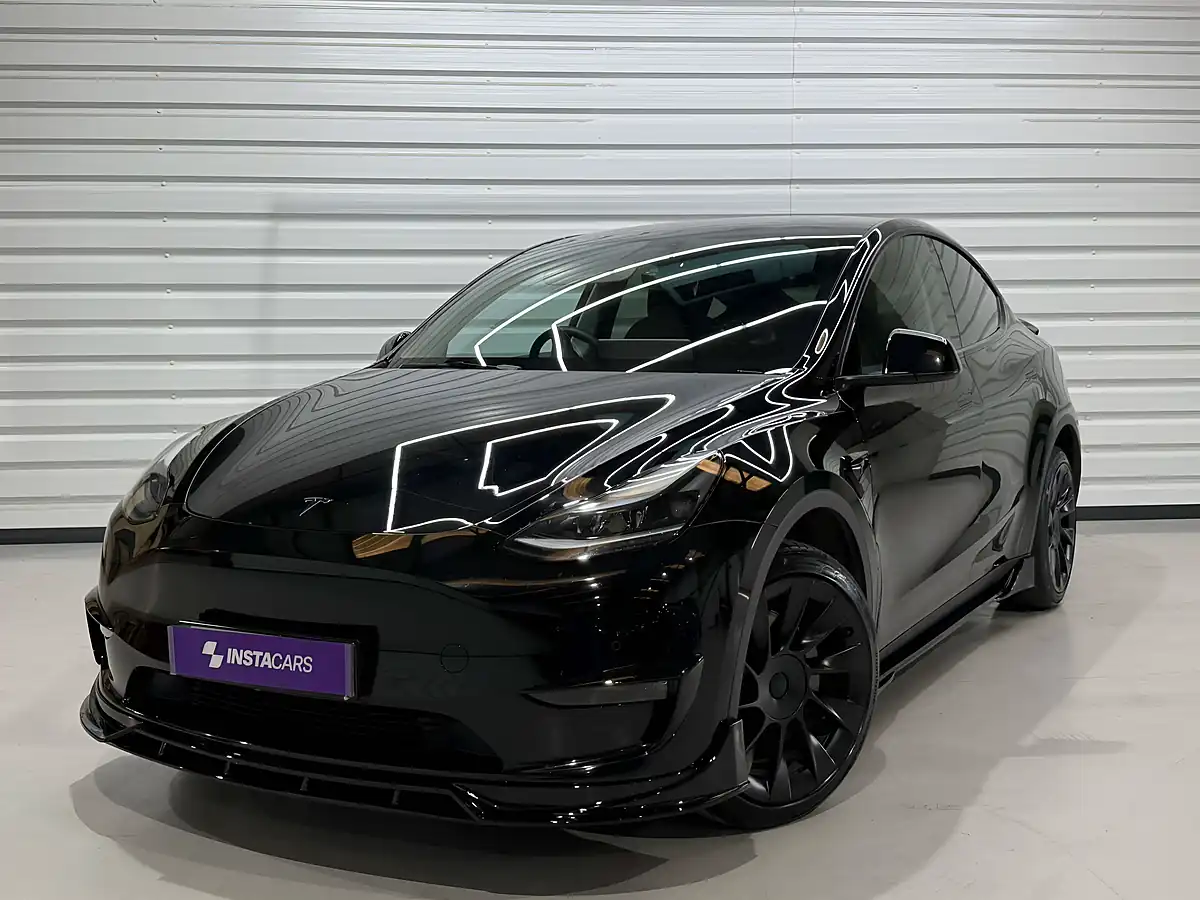 Used 2022 Tesla Model Y Long Range Black - Interior and Exterior details 10