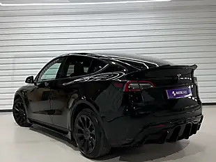 Used 2022 Tesla Model Y Long Range Black - Interior and Exterior details 12