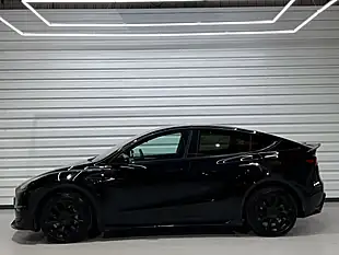 Used 2022 Tesla Model Y Long Range Black - Interior and Exterior details 13