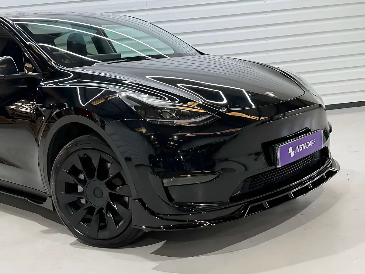 Used 2022 Tesla Model Y Long Range Black - Interior and Exterior details 6
