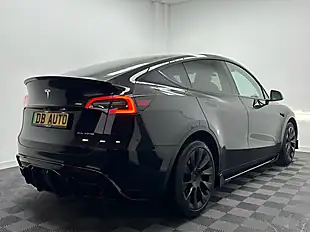 Used 2022 Tesla Model Y Long Range Black - Interior and Exterior details 10