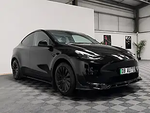 Used 2022 Tesla Model Y Long Range Black - Interior and Exterior details 5
