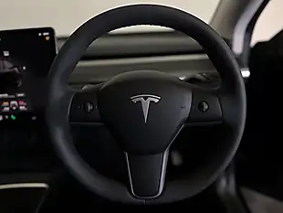 Used 2022 Tesla Model Y Long Range Black - Interior and Exterior details 15