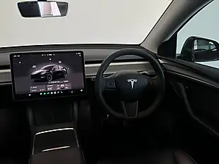 Used 2022 Tesla Model Y Long Range Black - Interior and Exterior details 17