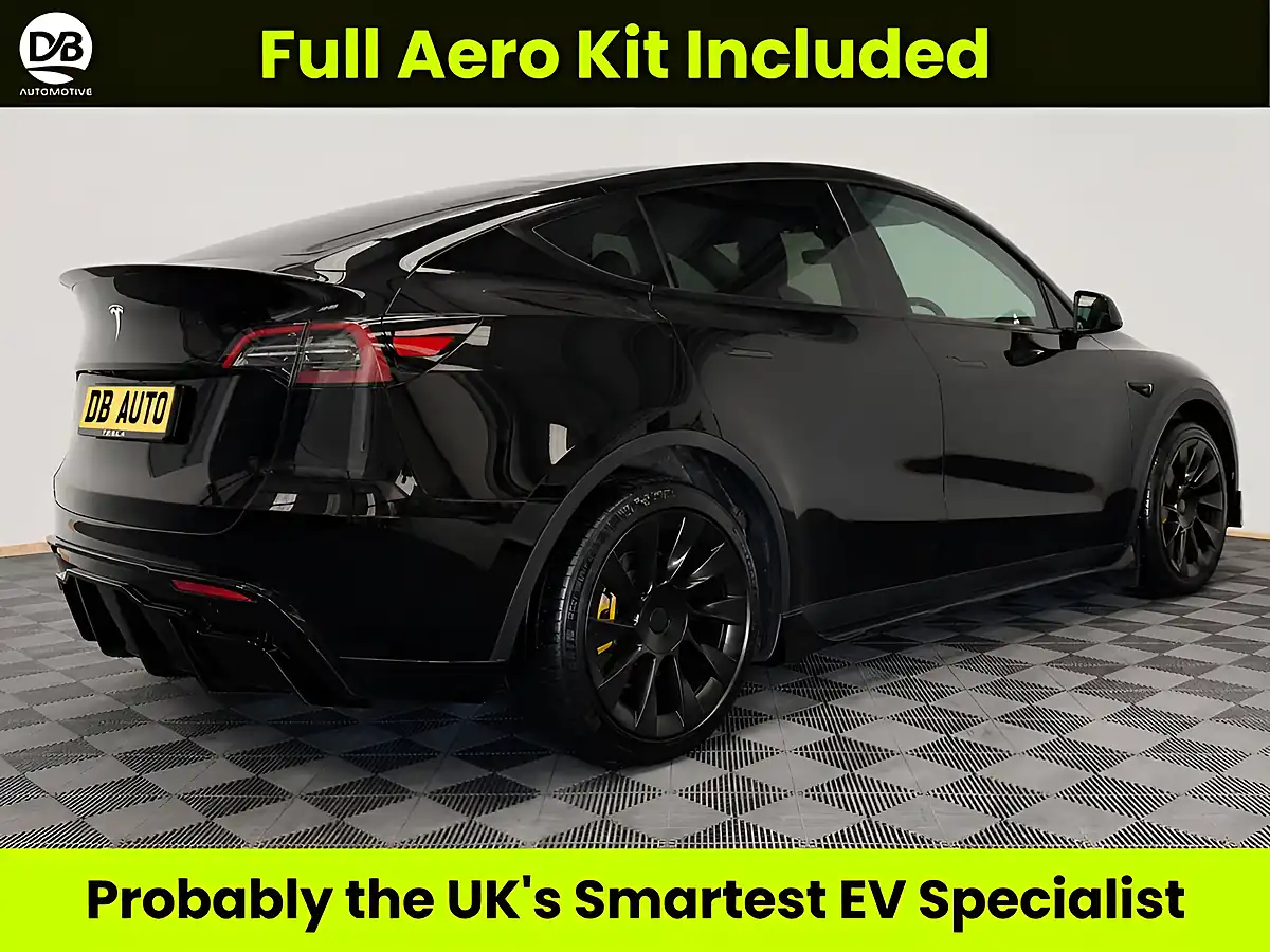 Used 2022 Tesla Model Y Long Range Black - Interior and Exterior details 4