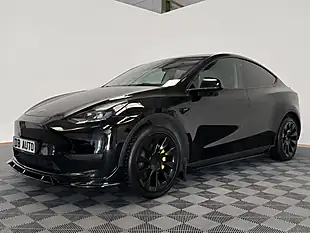 Used 2022 Tesla Model Y Long Range Black - Interior and Exterior details 6